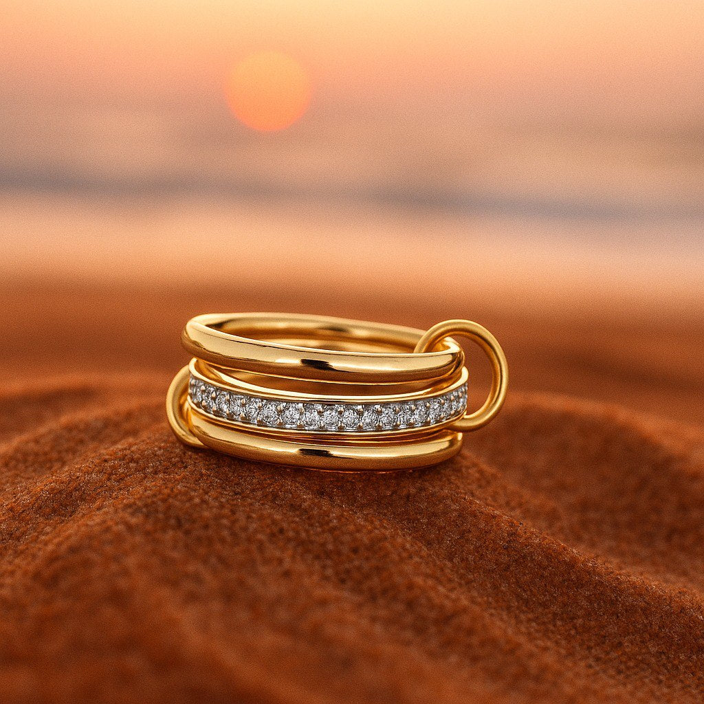 Maysaa | Anello Triplo Dorato con Zirconie