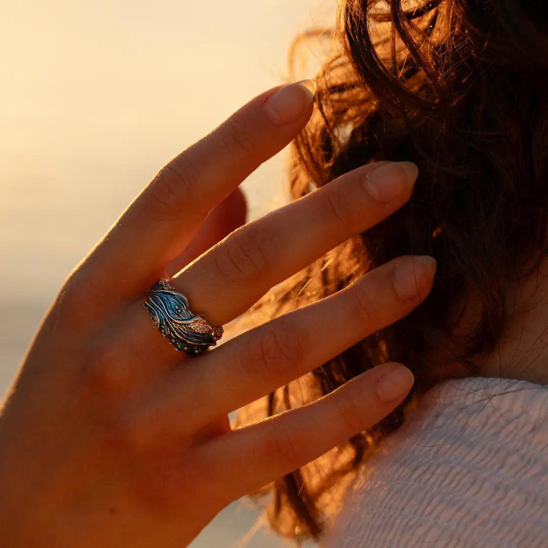 Miralys | Antique Wavy Ring