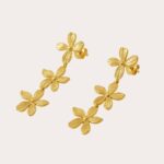 Aurora | Petali nel vento